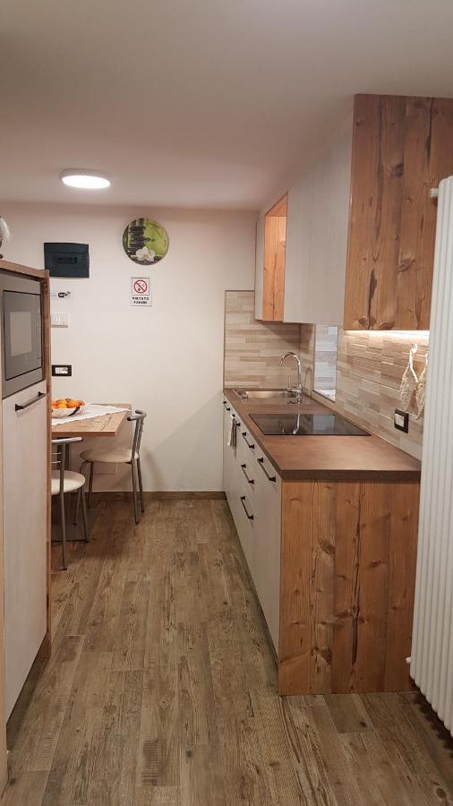 Casa Paola Apartment ปอซซาดิฟัซซา ภายนอก รูปภาพ