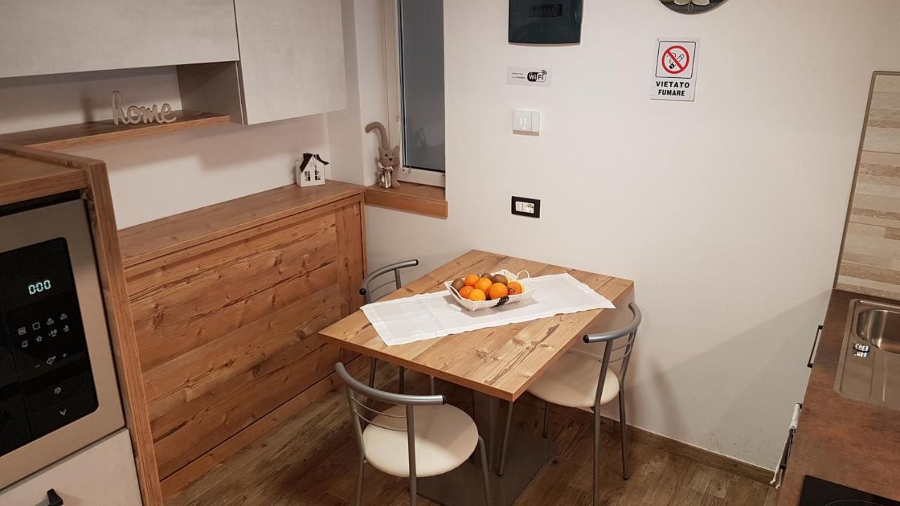 Casa Paola Apartment ปอซซาดิฟัซซา ภายนอก รูปภาพ