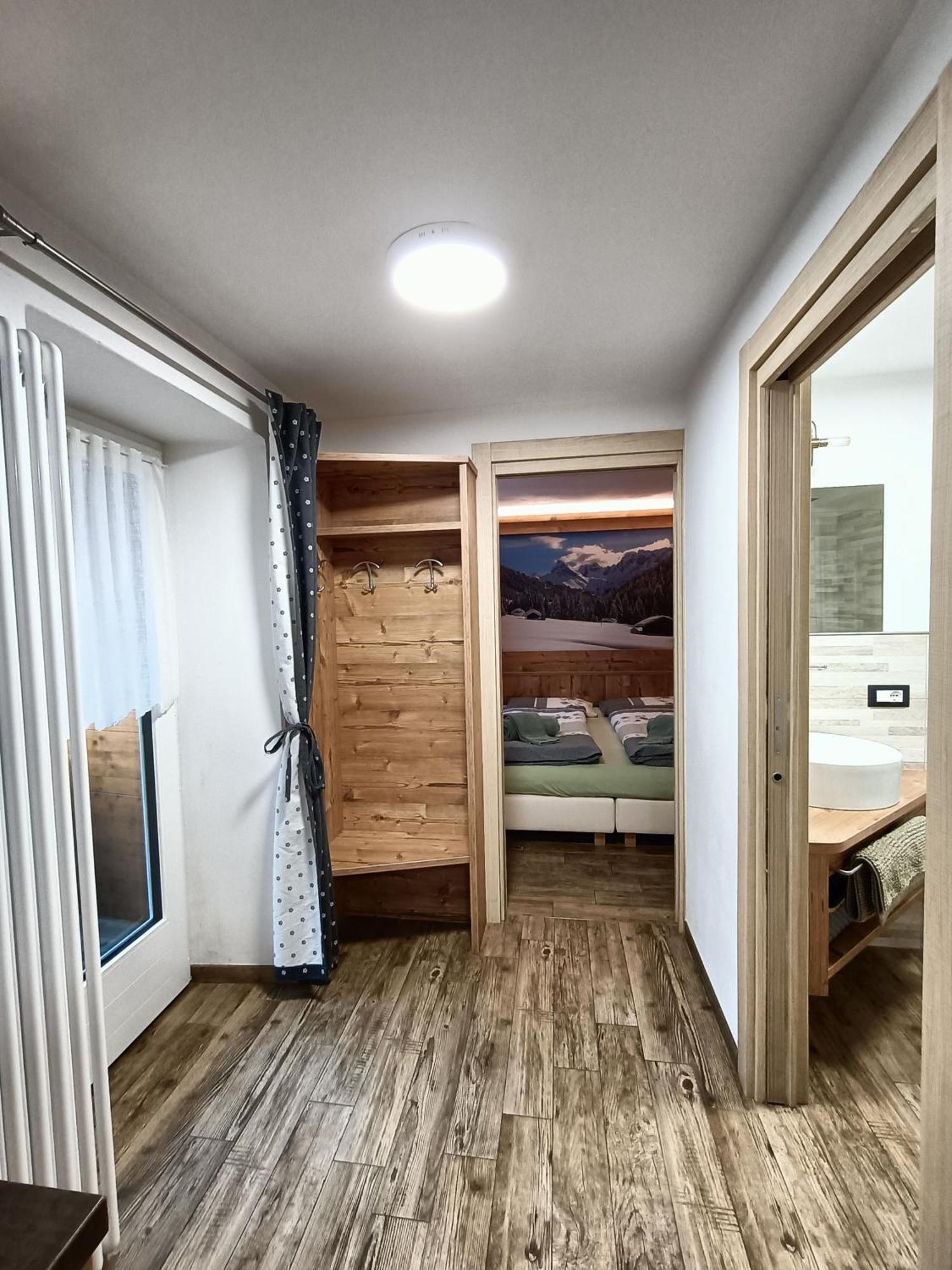 Casa Paola Apartment ปอซซาดิฟัซซา ภายนอก รูปภาพ